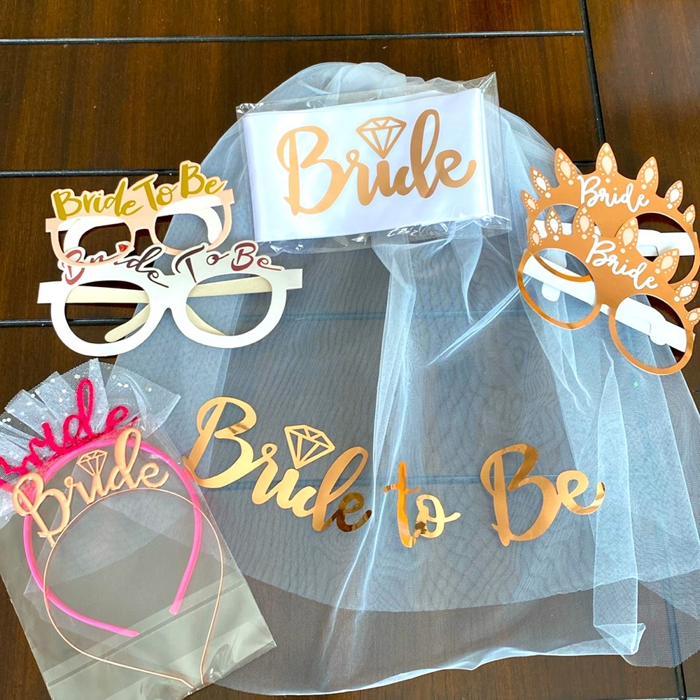 Bachelorette Party starter kit- White/ rose gold/ pink- 8 pcs.
